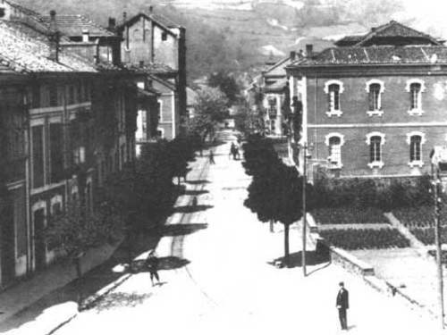 La calle Manuel Llaneza