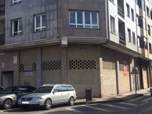 REF 084 MIERES - C/ Villaviciosa